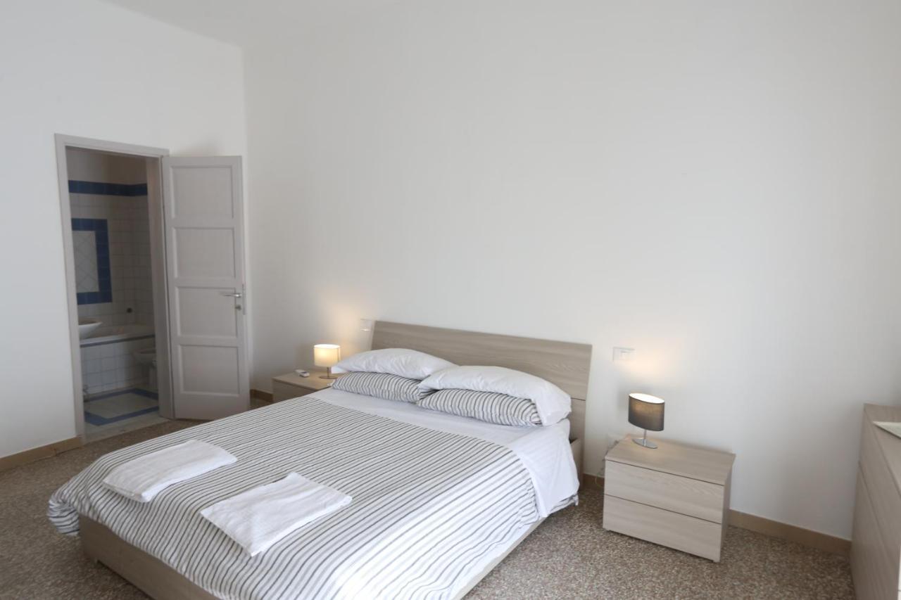 B&B Corso Italia 58 Orbetello Bagian luar foto